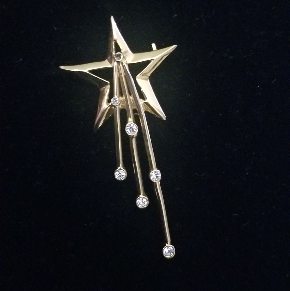 Goldtone Shooting Star Brooch